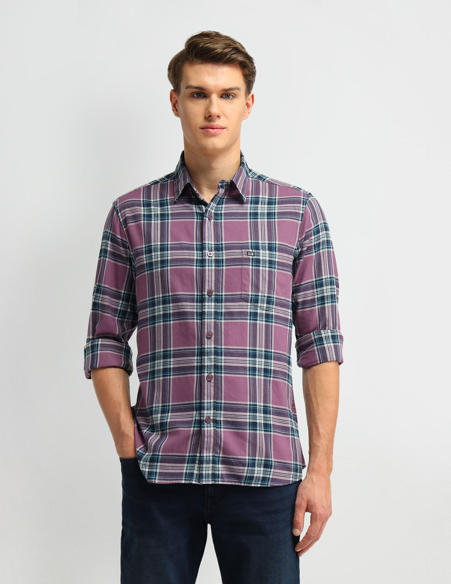 Arrow Sport Tailored Fit Cotton Shirt