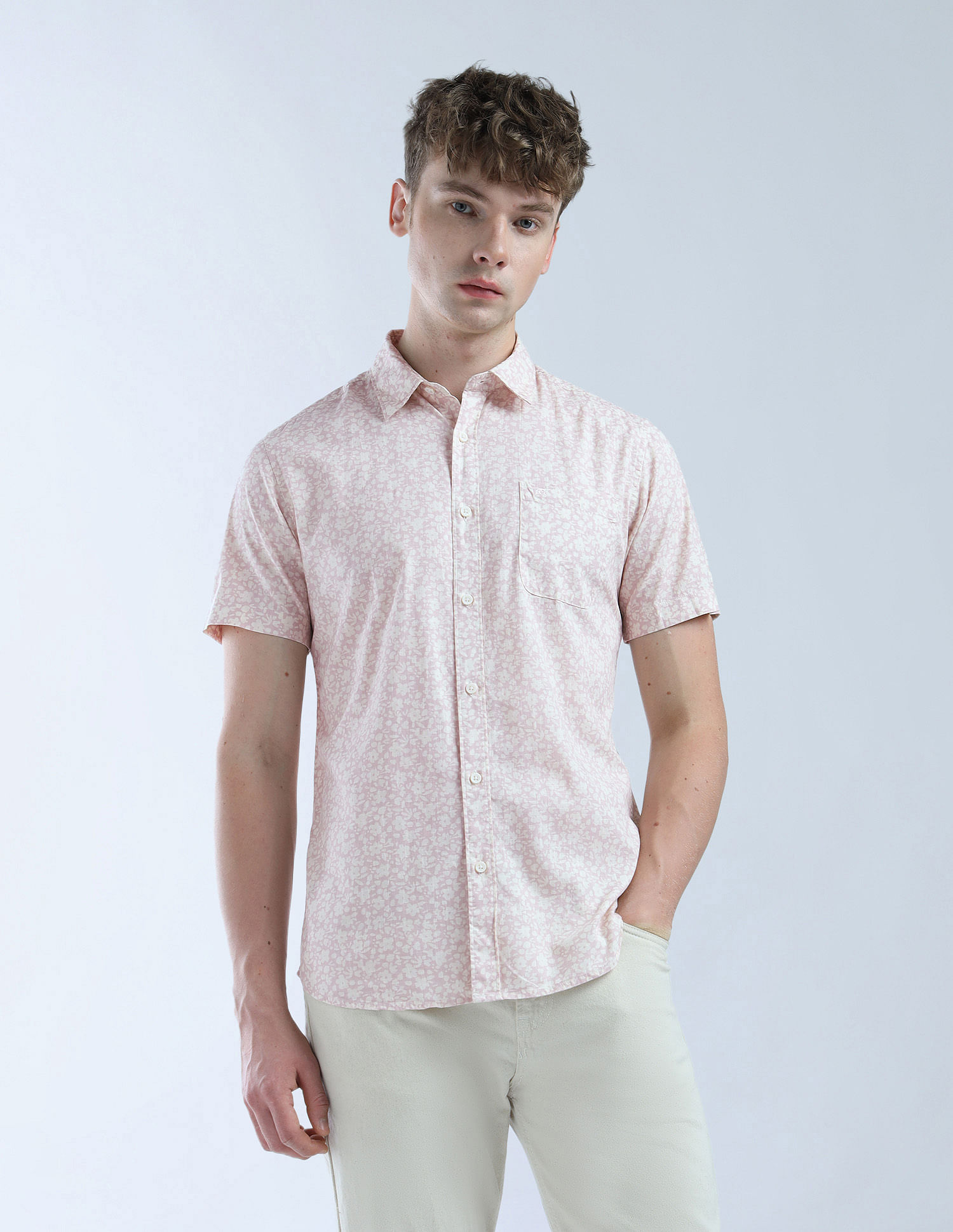 Flying Machine Slim Fit Floral Printed Essentials Shirt