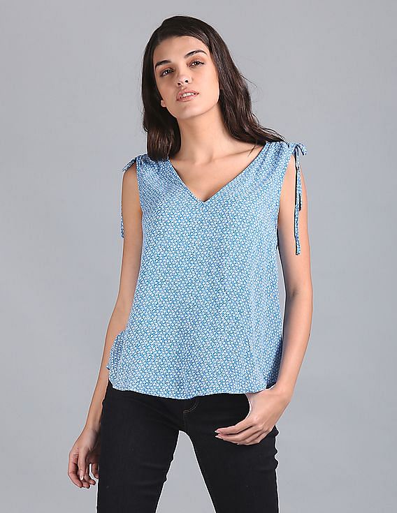 GAP Women Blue V-Neck Tie-Up Shoulder Top