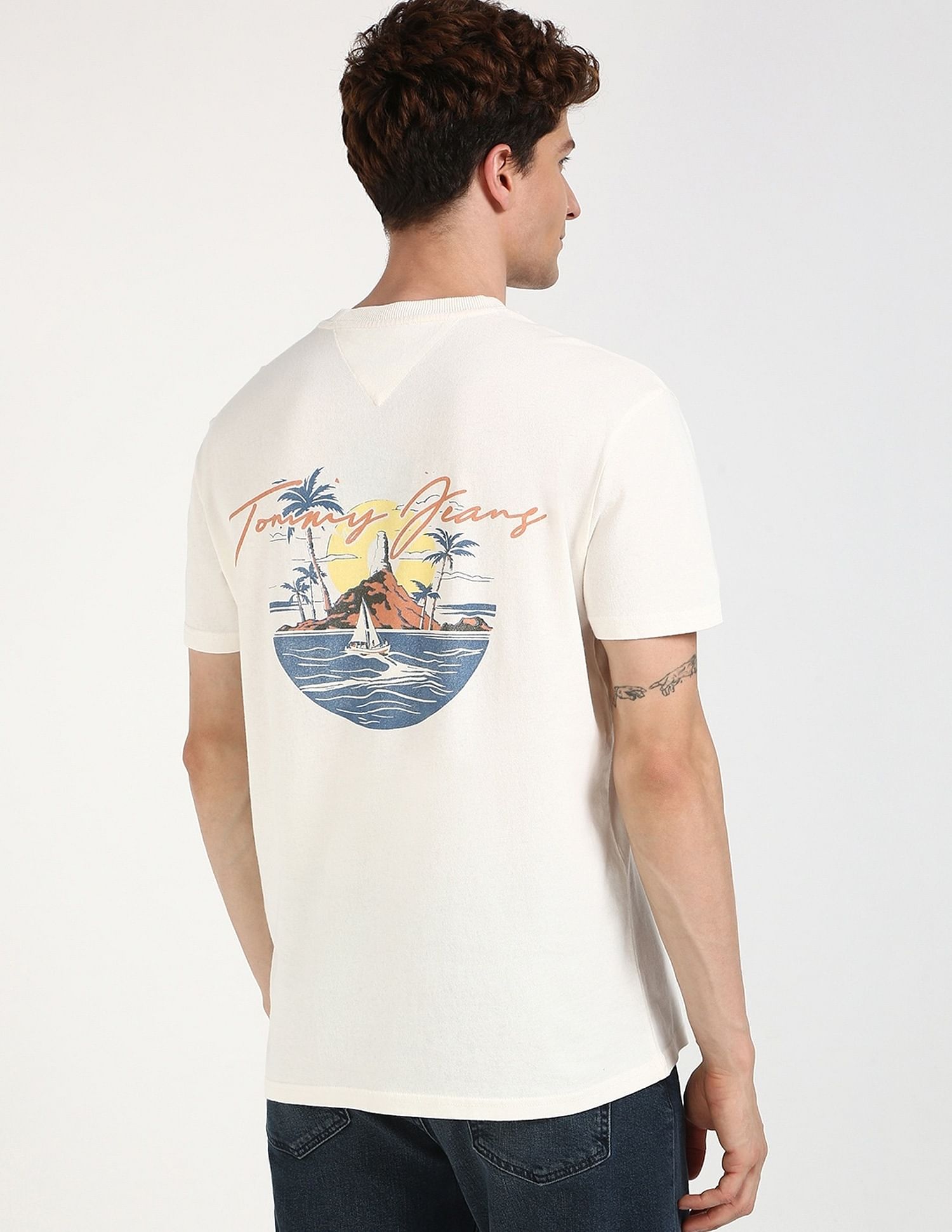 Tommy Hilfiger Graphic Regular-Fit Cotton T-Shirt