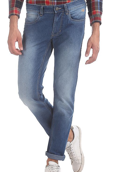 Vermindering merknaam redden Buy Men Blue Prince Slim Fit Faded Jeans online at NNNOW.com