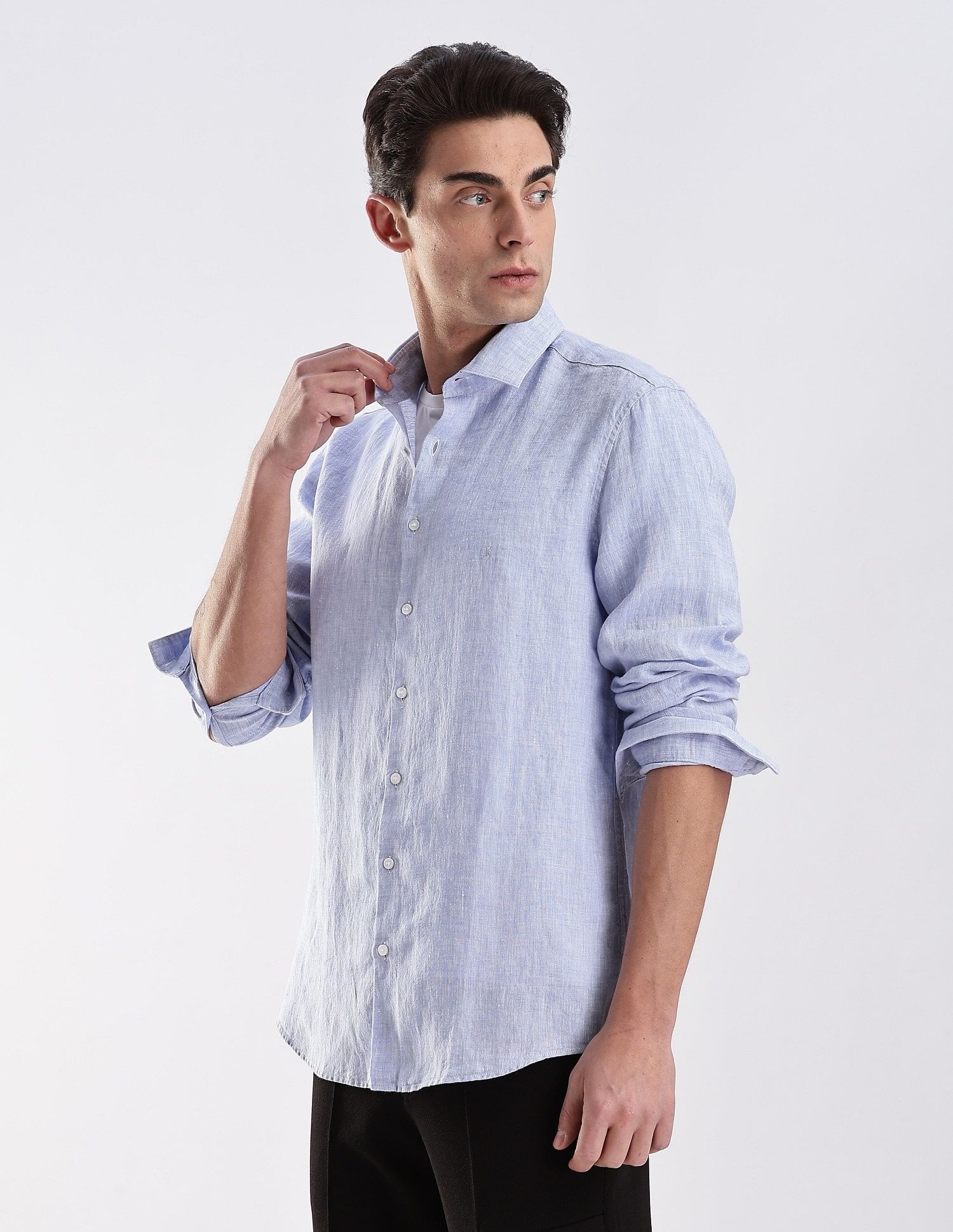 Calvin Klein Jeans Textured Slim Fit Plain Woven Shirt