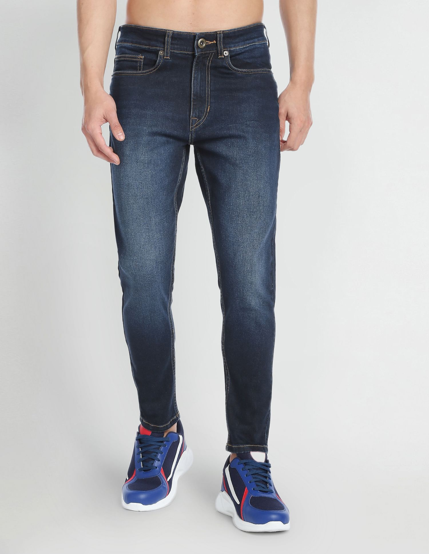 Flying Machine Mankle Relax Tapered Mid Rise Jeans