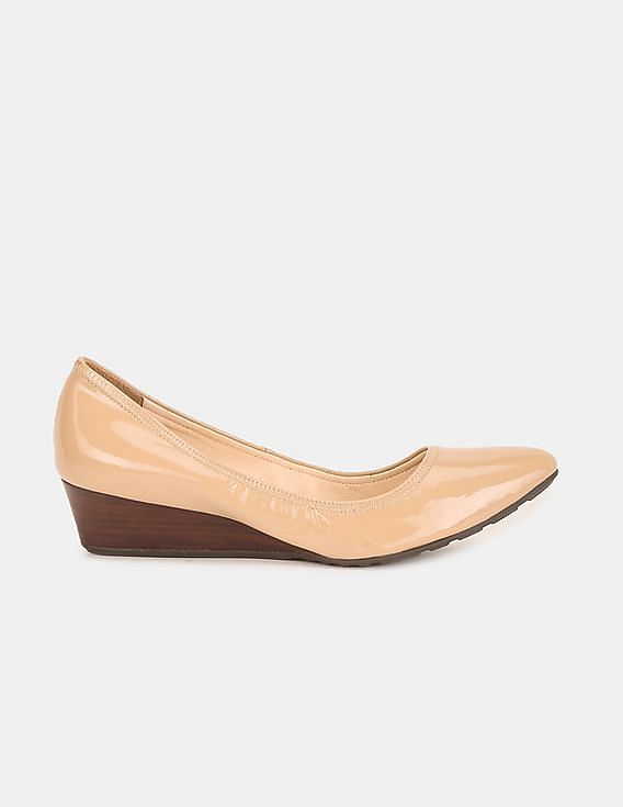 Nude patent best sale leather wedges