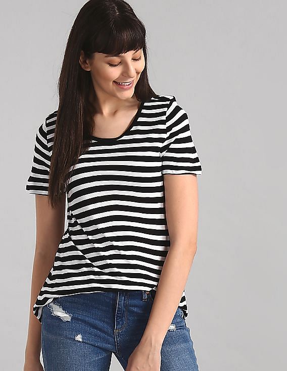 black striped t shirt