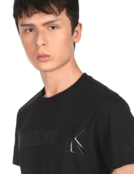 Buy Calvin Klein Men Black Pima Cotton Tonal Logo T-Shirt - NNNOW.com