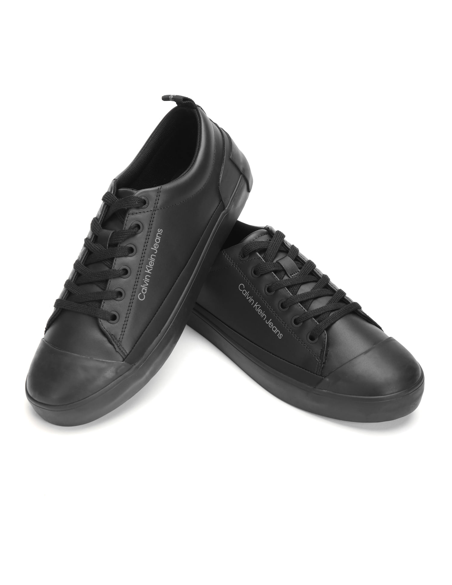 Buy Calvin Klein Men Low Top Vulcanized Sneakers - NNNOW.com