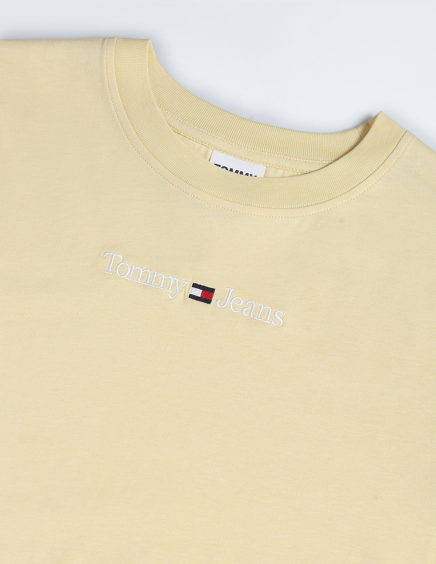 Tommy Hilfiger Classic Fit Serif Linear Logo T-Shirt