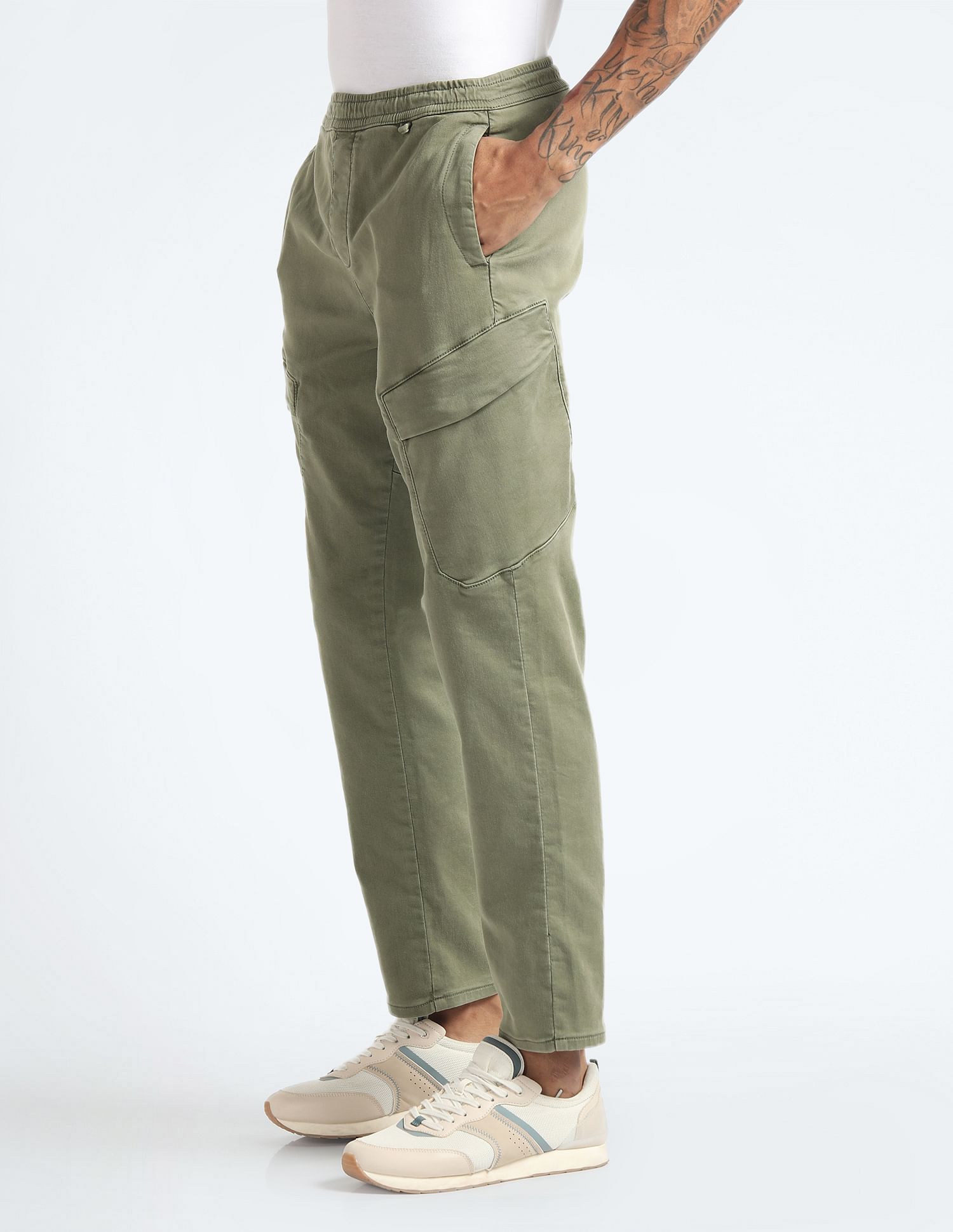 Flying Machine Mid Rise Solid Trousers