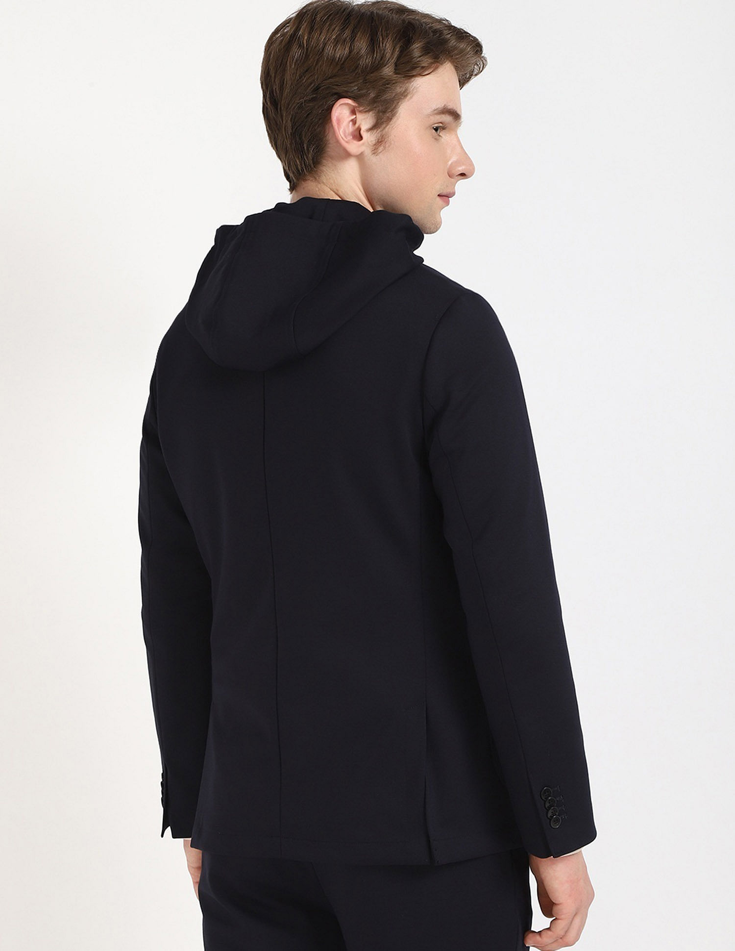 Tommy Hilfiger Solid Regular-Fit Viscose Single Breasted Blazer