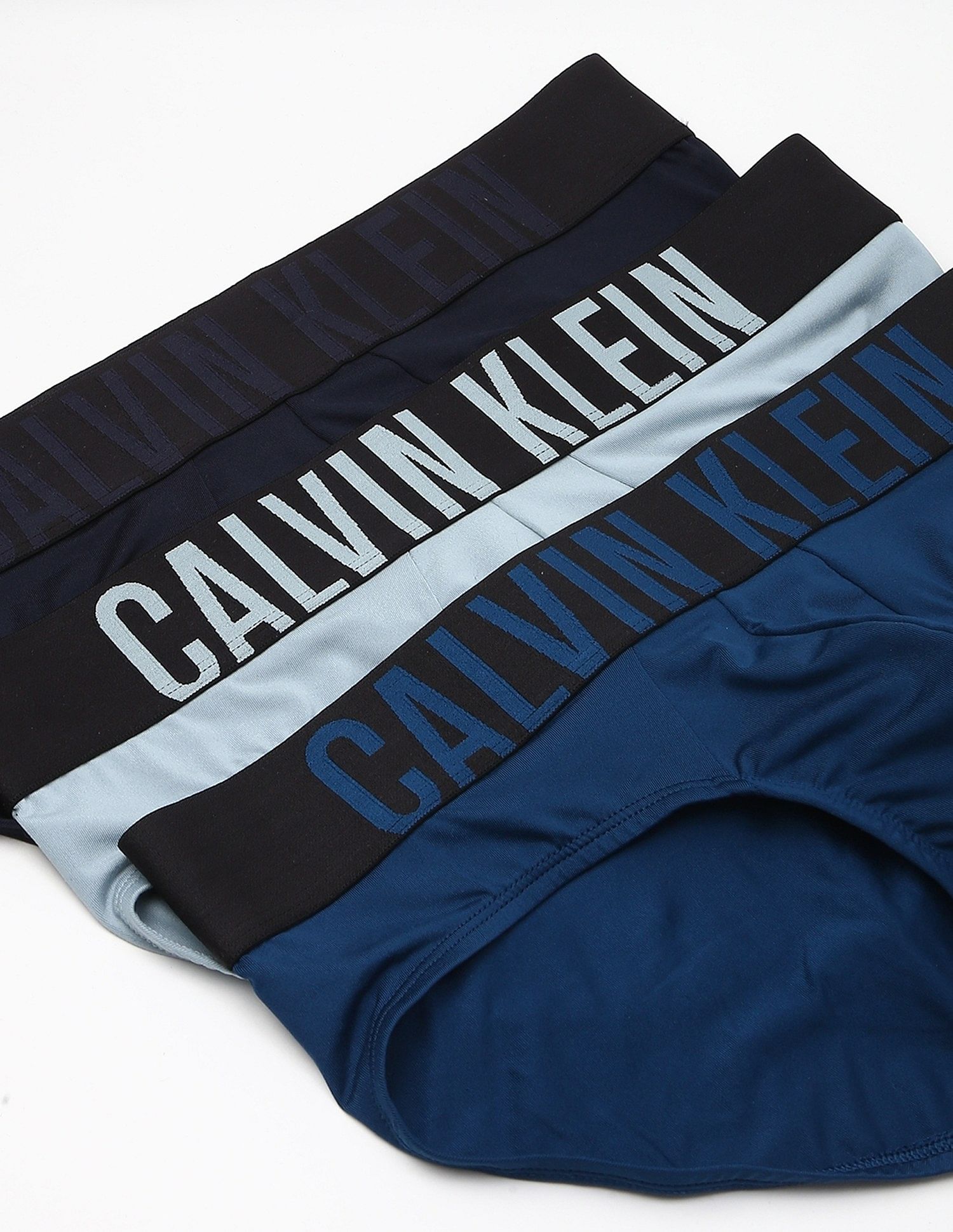 Calvin Klein Underwear Solid Multi Low Rise Briefs - Pack Of - 3