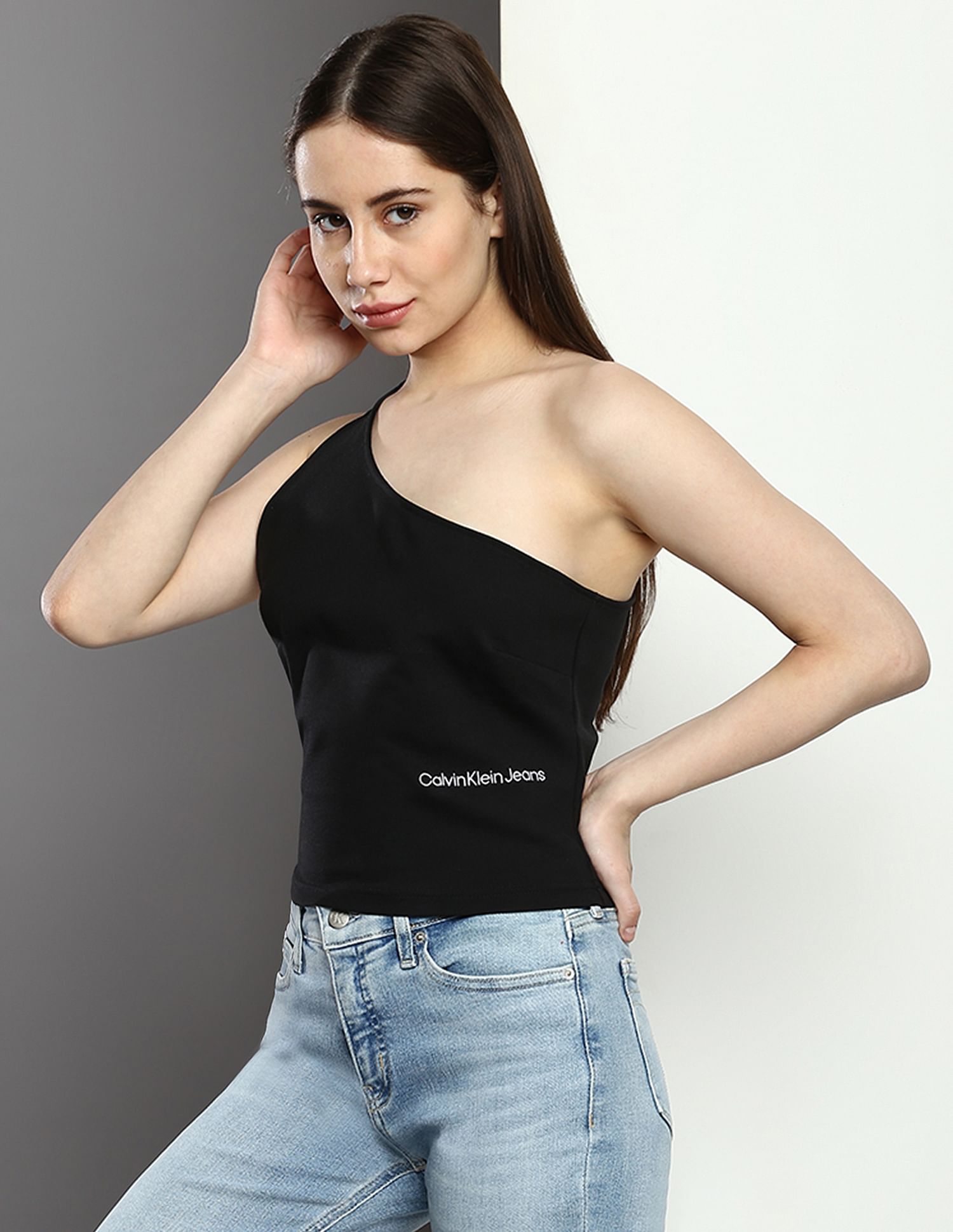 Buy Calvin Klein Jeans One Shoulder Solid T-Shirt - NNNOW.com Buy Calvin Klein Jeans One Shoulder Solid T-Shirt - NNNOW.com