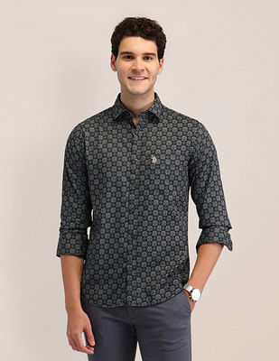 U S Polo Assn Tailored Fit Poplin Shirt