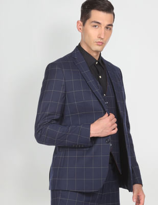 harapeco Three-piece suit 3点セット Buy Arrow Notch Lapel Collar Three Piece Suit - NNNOW.com