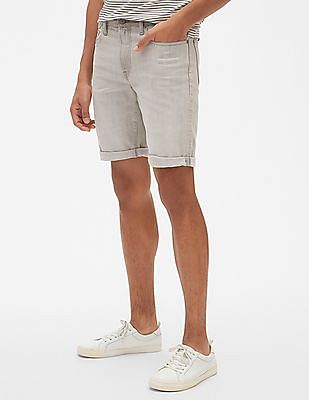 gap slim fit shorts