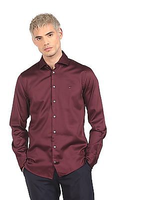 Tommy Hilfiger Men Maroon Slim Fit Cotton Sateen Casual Shirt