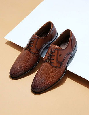 Arrow Men Textured Leather Crimson Derbies