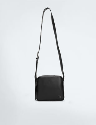 Price History of Calvin Klein Jeans PU Solid Camera Bag from NNNow