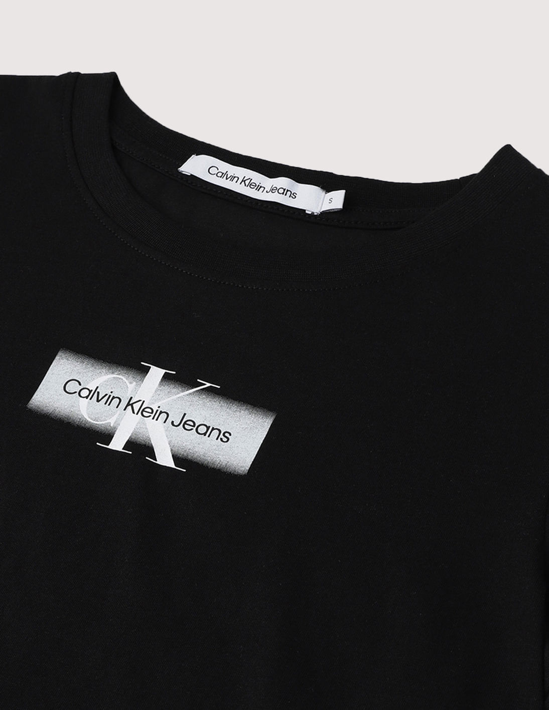   Jeans Core Monologo Pocket Slim Tシャツ 半袖 Buy Calvin Klein Jeans Logo Pocket Slim T-Shirt from Next USA
