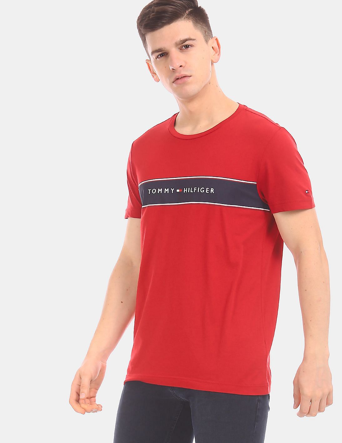 Buy Tommy Hilfiger Men Red Regular Fit Brand Chest Stripe T-Shirt ...