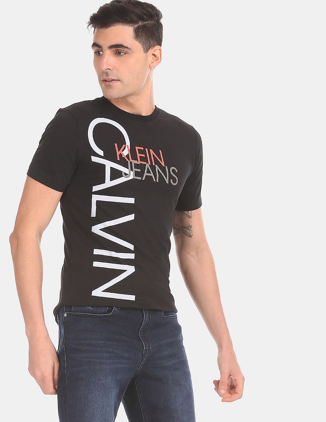 Buy Calvin Klein Men Black Slim Fit Brand Print T-Shirt - NNNOW.com