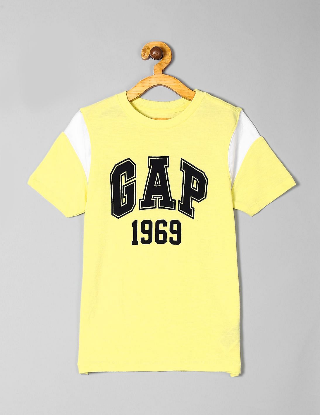 Buy GAP Boys Yellow Logo Short Sleeve T-Shirt - NNNOW.com