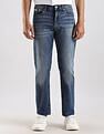 Calvin Klein Jeans Light Wash Staright Fit Mid Rise Jeans